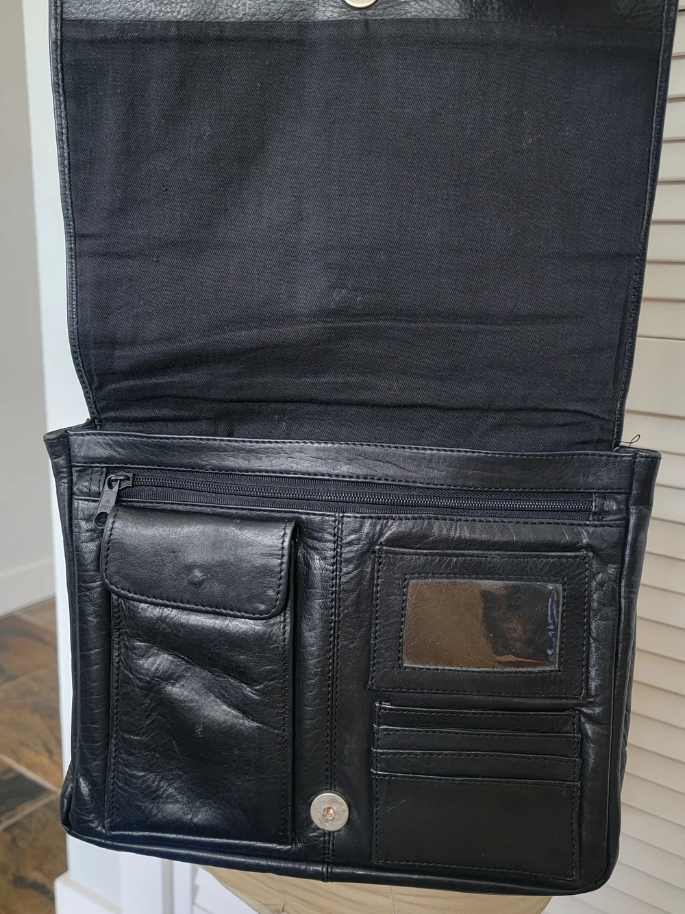 Wilsons Leather sleek black